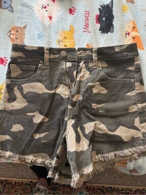 Celebrity Pink Camouflage Denim Shorts in Olive and Khaki